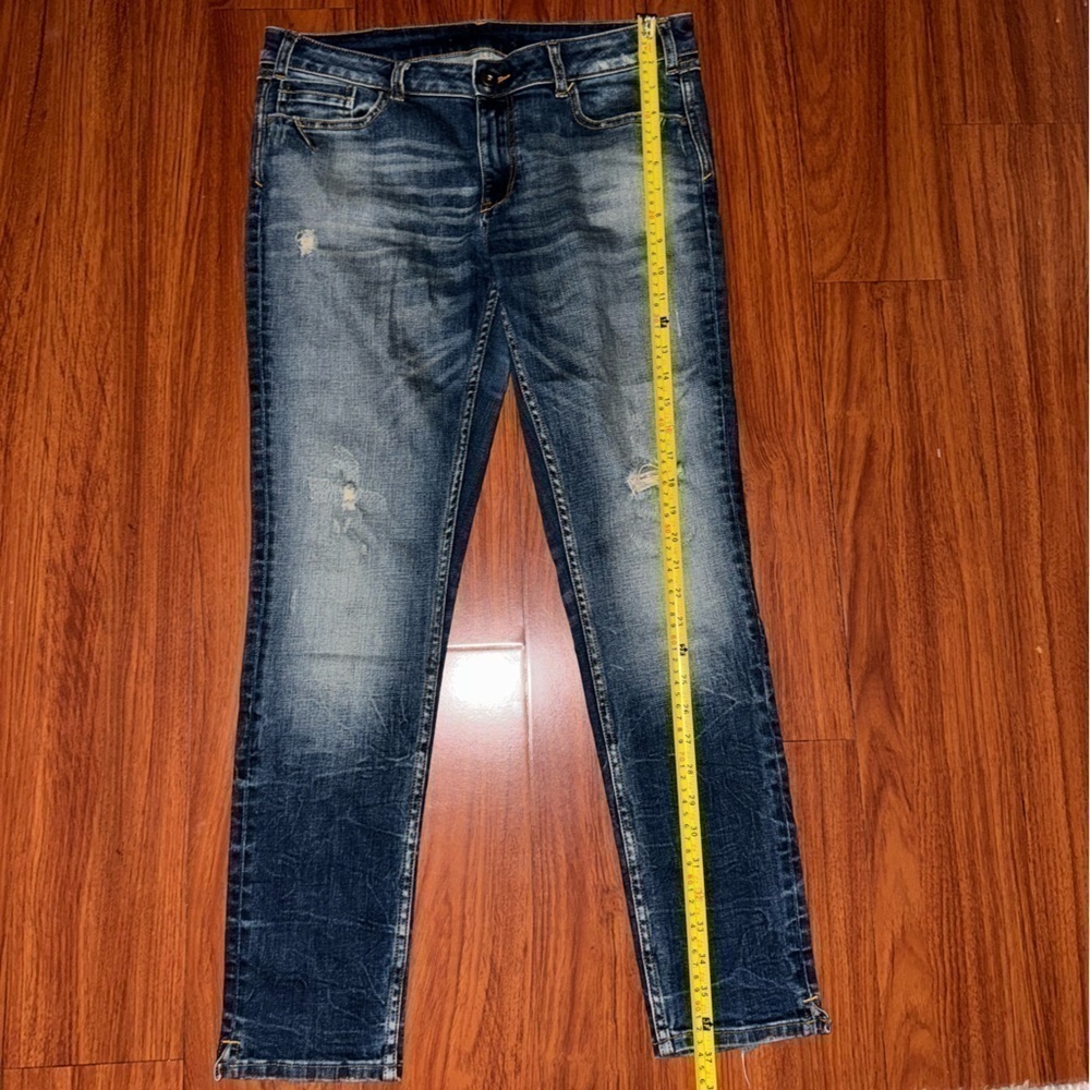 Zara basic denim straight skinny fit women's jeans dark wash lightly distressed - Picture 3 of 11